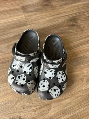 CROCS Kids Black Clogs with White Dice Print